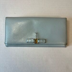 Salvatore Ferragamo‎ Vara Leather Wallet